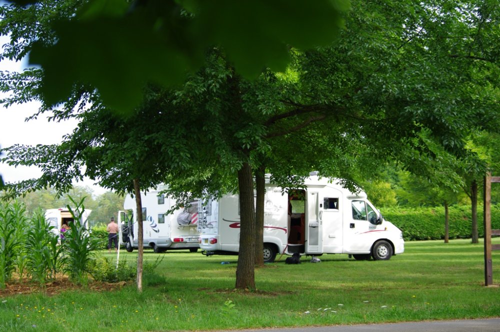 Aire camping-car  Badefols-sur-Dordogne (24150) - Photo 1